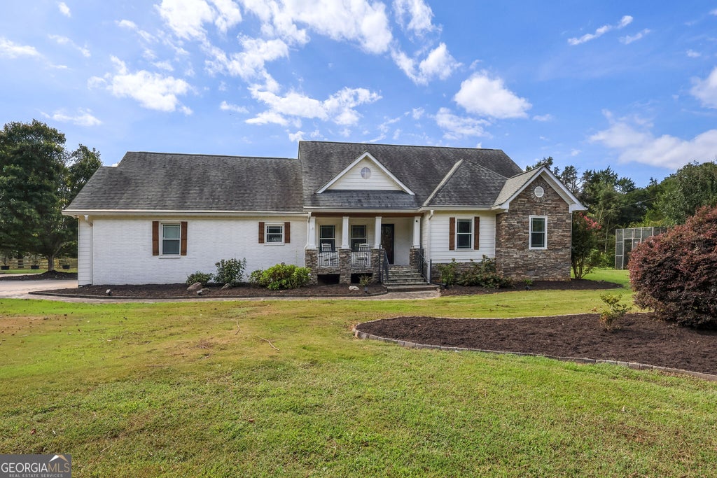 Photo of 3112 Highway 81 E, McDonough, GA 30252 (MLS # 10845166)