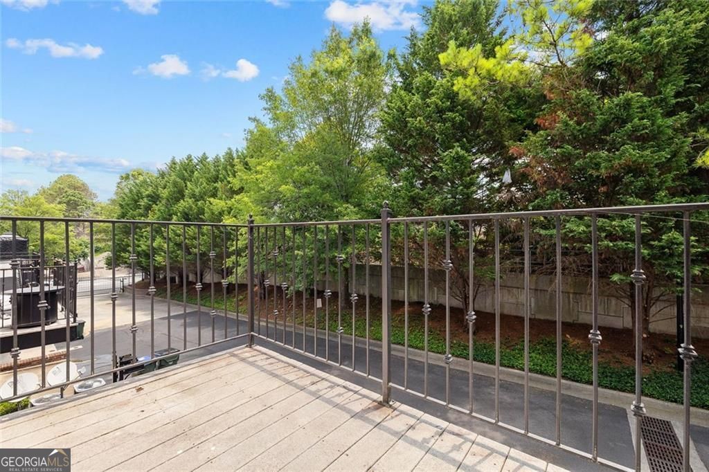 Chamblee, Georgia 30341, United States, 3 Bedrooms Bedrooms, ,4 BathroomsBathrooms,Residential,Active,160040