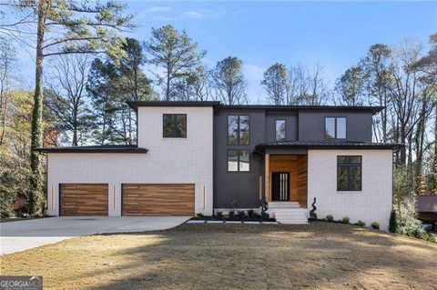Photo of 633 Pauley Place, Sandy Springs, GA 30328 (MLS # 10657132)