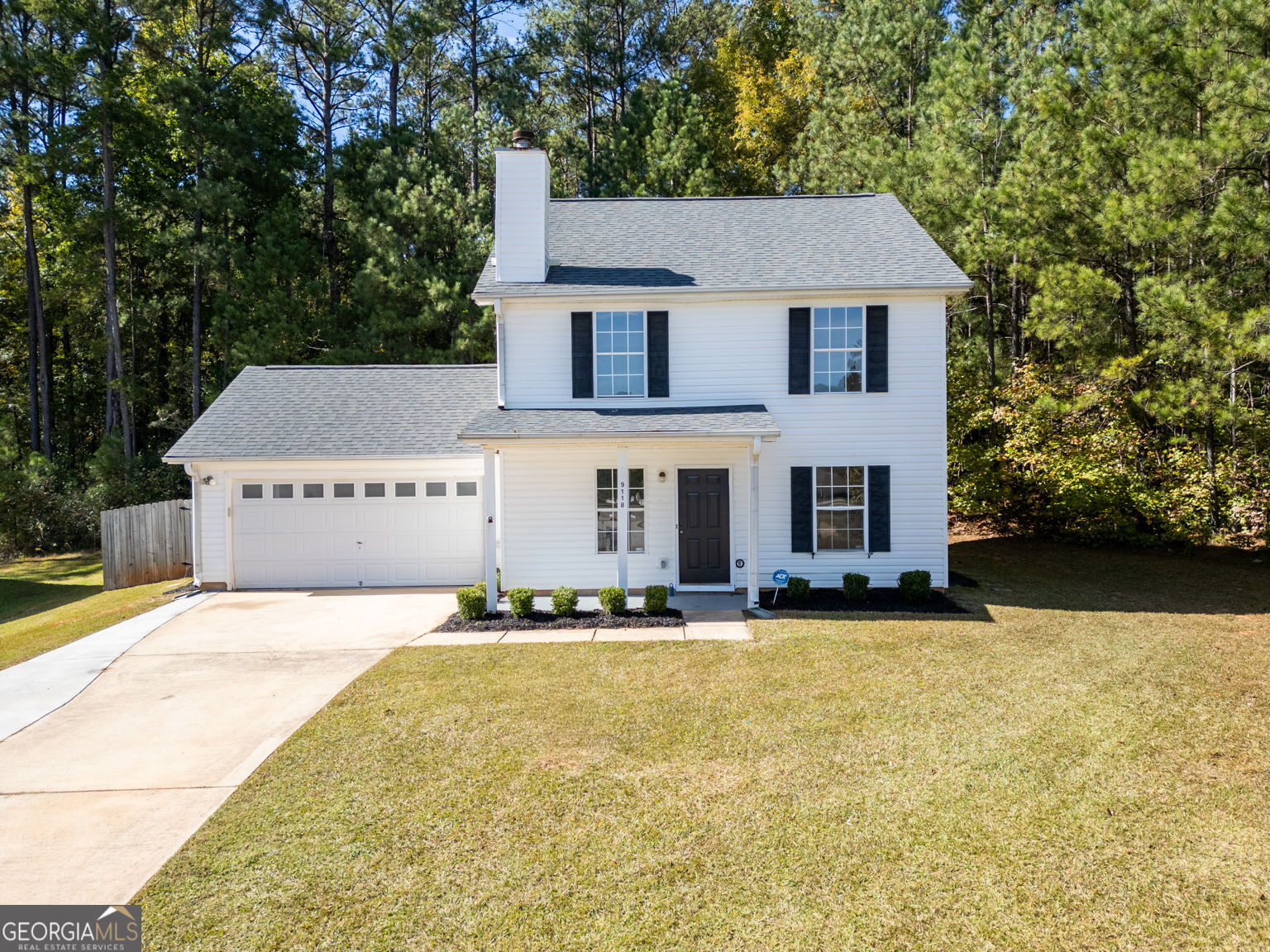 9118 Sterling Lakes CIR