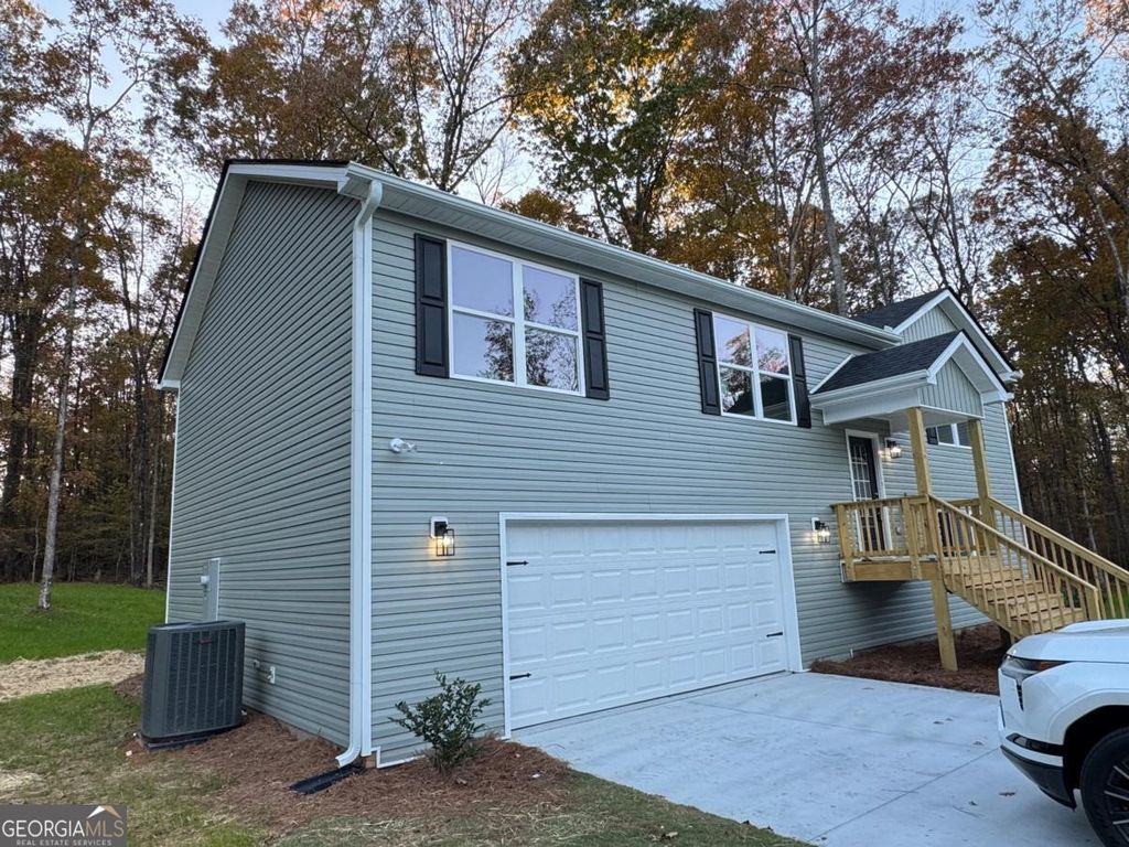 Photo of 5127 BIRD Road, Gainesville, GA 30506 (MLS # 10662072)