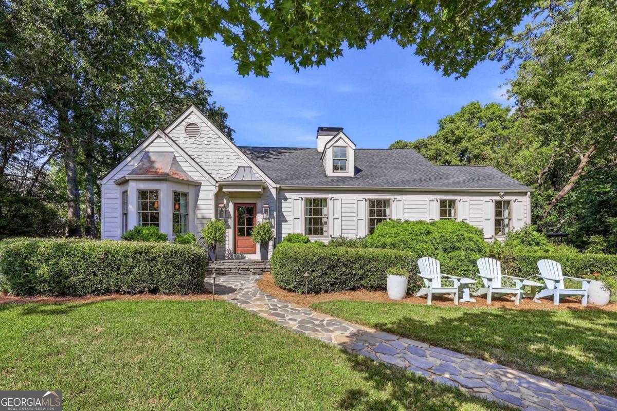 938 Cherokee RD