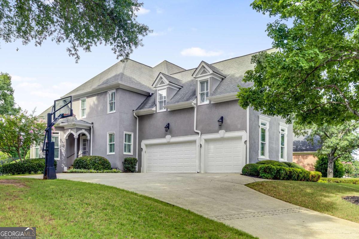 1135 Ascott Valley DR