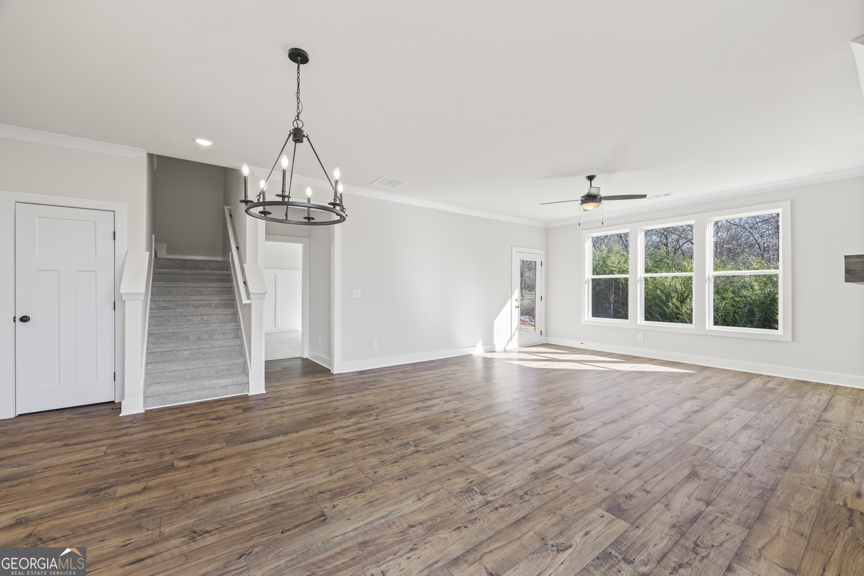 Hartwell, Georgia 30643, United States, 5 Bedrooms Bedrooms, ,4 BathroomsBathrooms,Residential,Active,163140