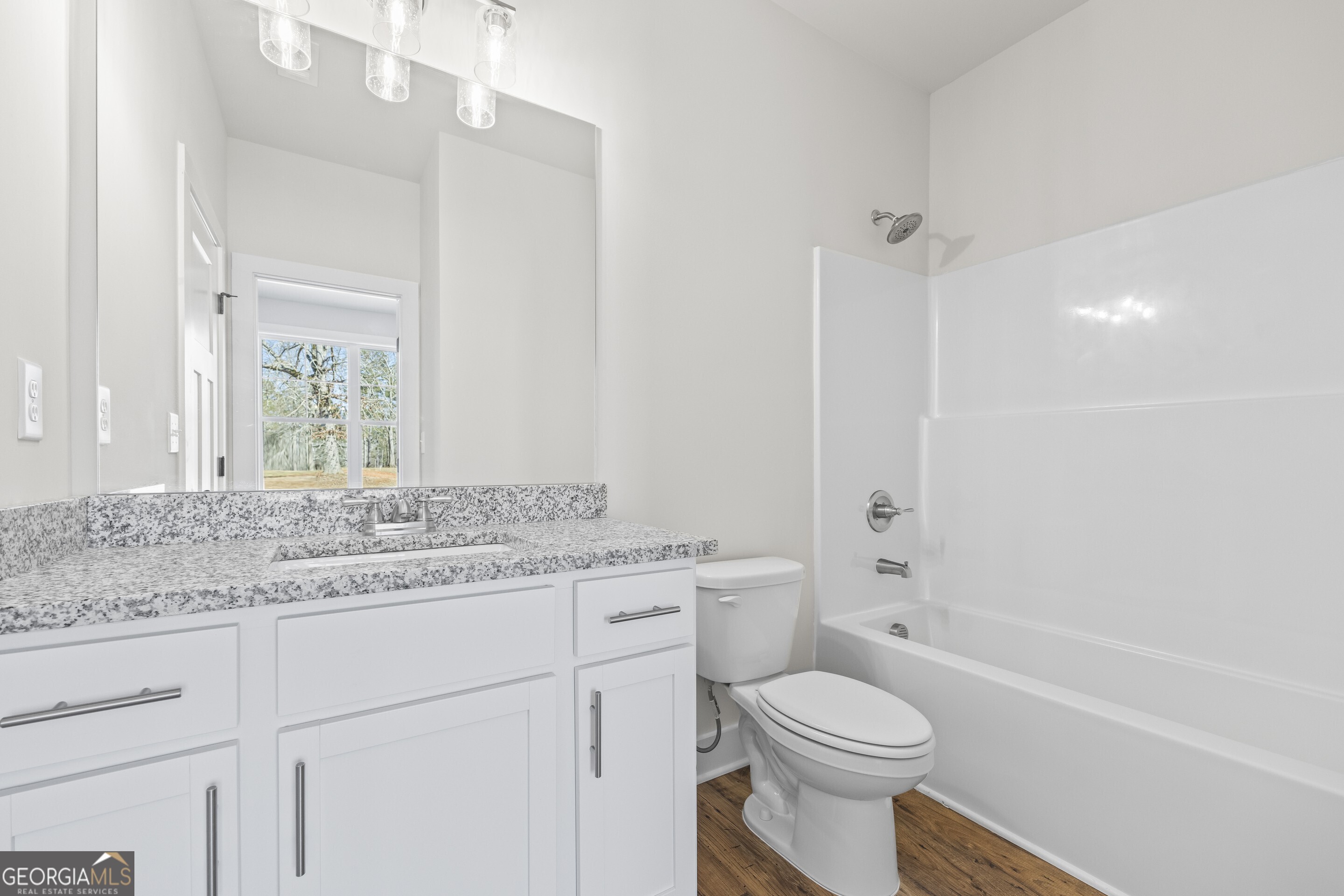 Hartwell, Georgia 30643, United States, 5 Bedrooms Bedrooms, ,4 BathroomsBathrooms,Residential,Active,163140