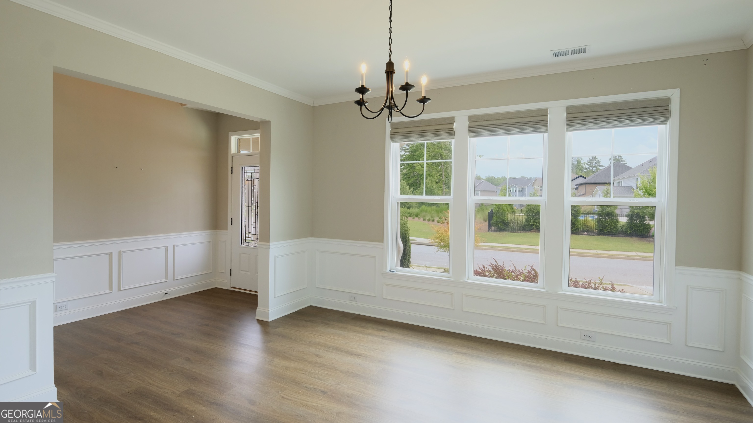 25 Clearwater CT