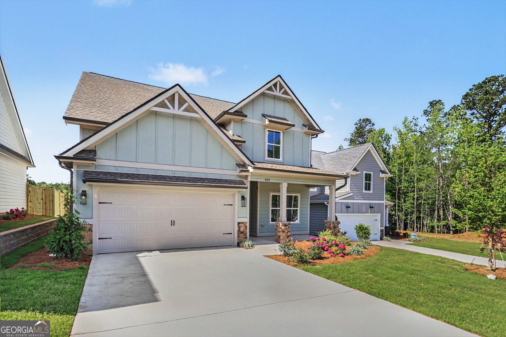105 Red Oak CT
