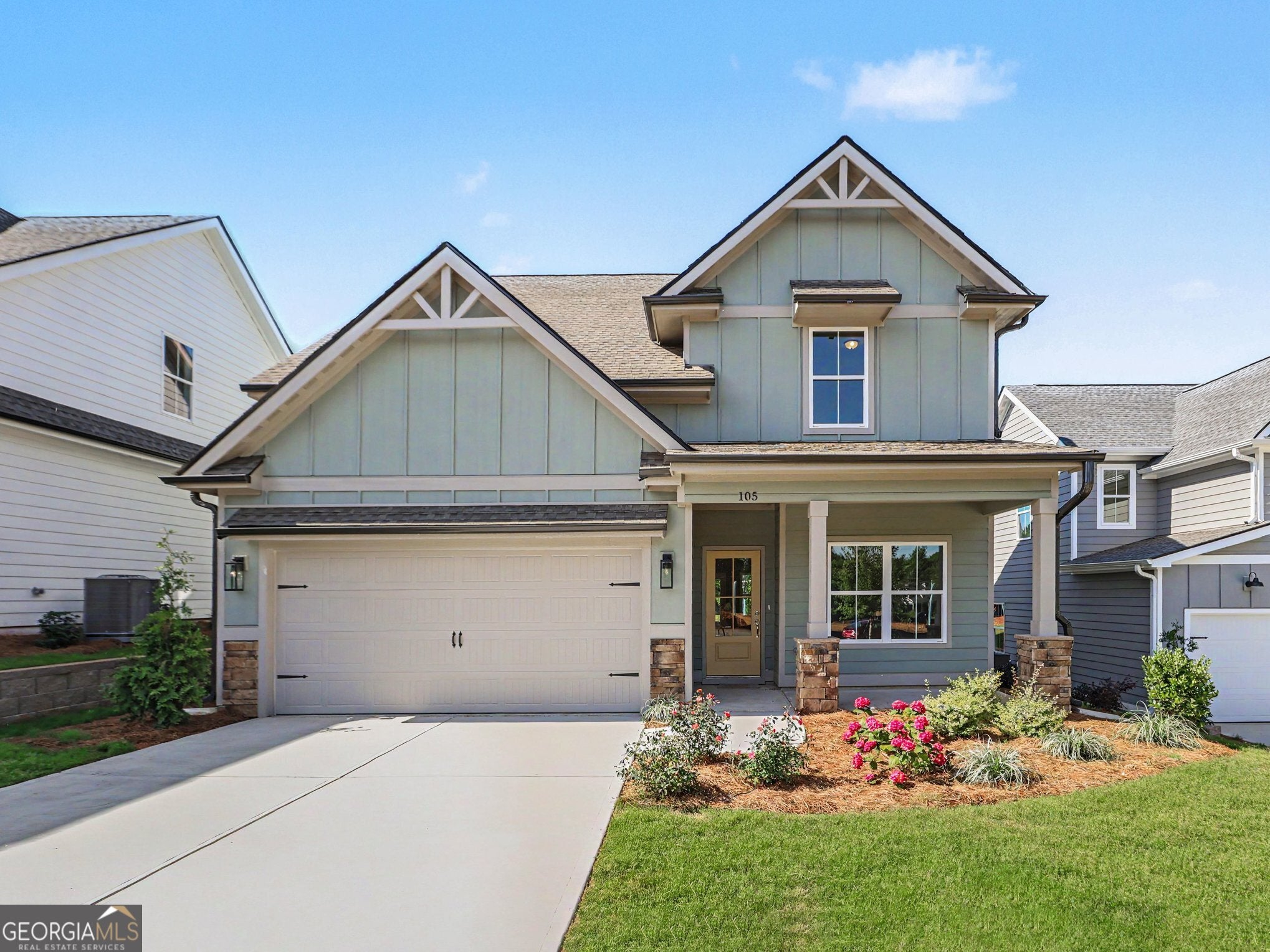 105 Red Oak CT