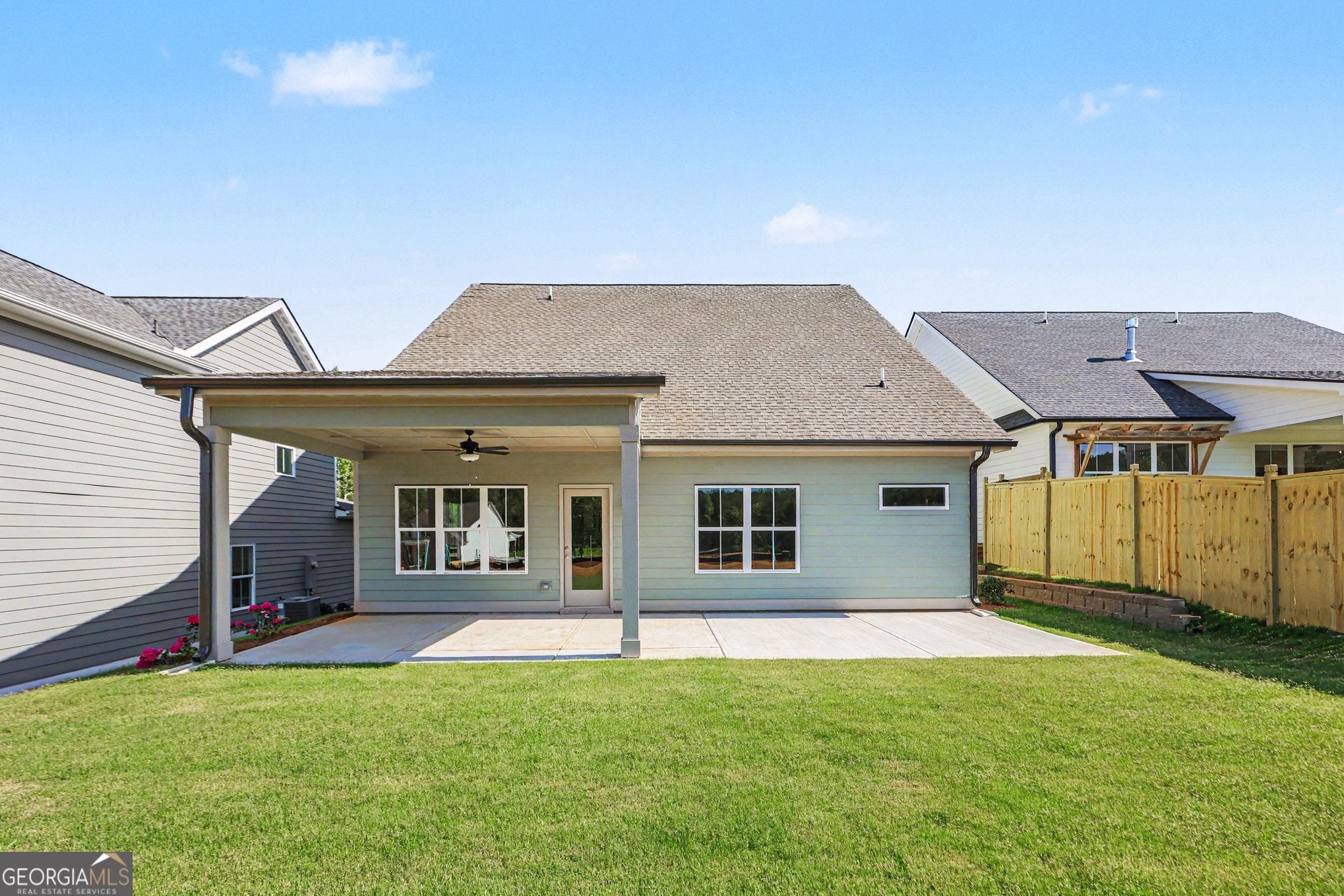 105 Red Oak CT