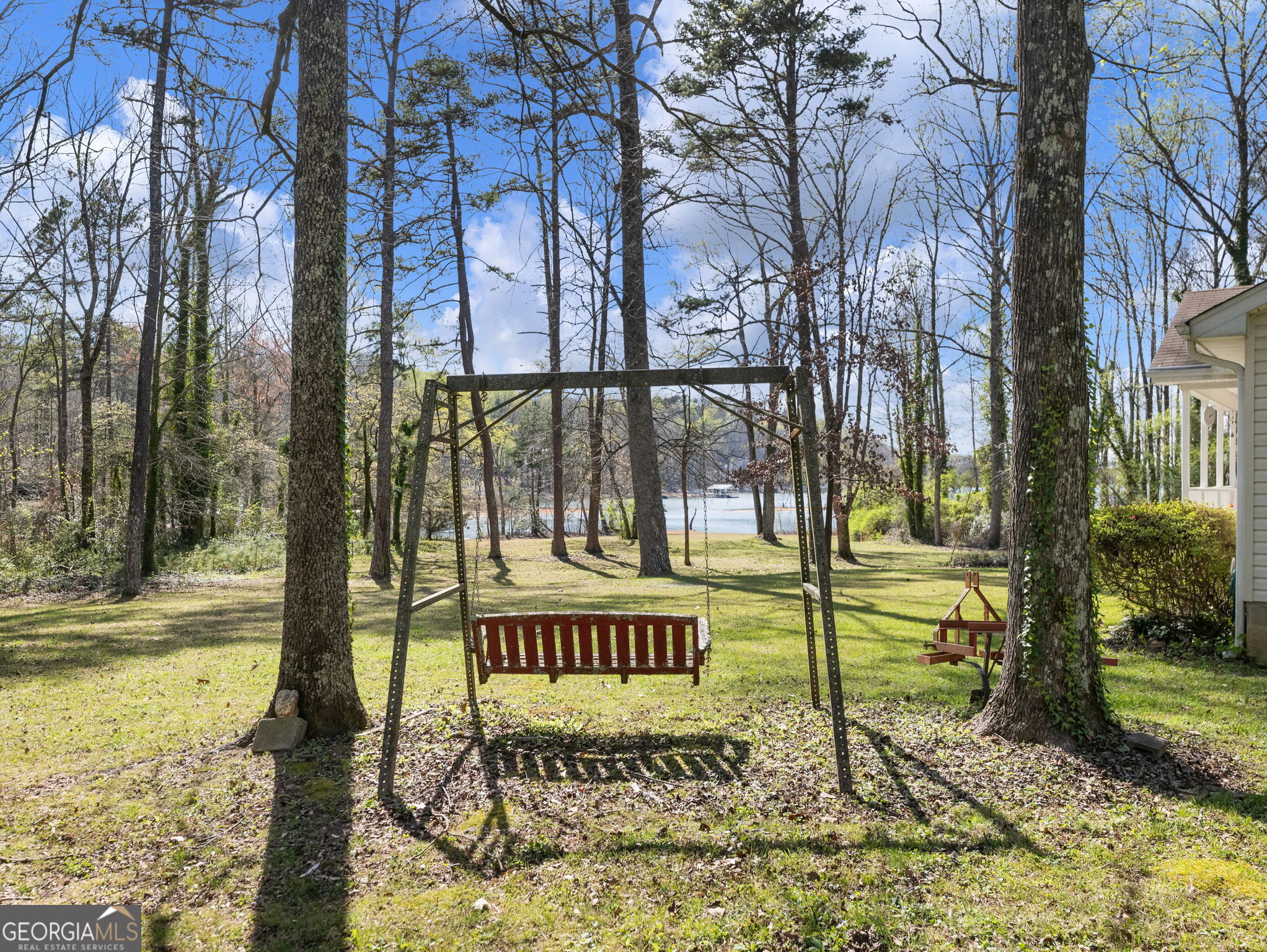 2741 Old Dawsonville RD