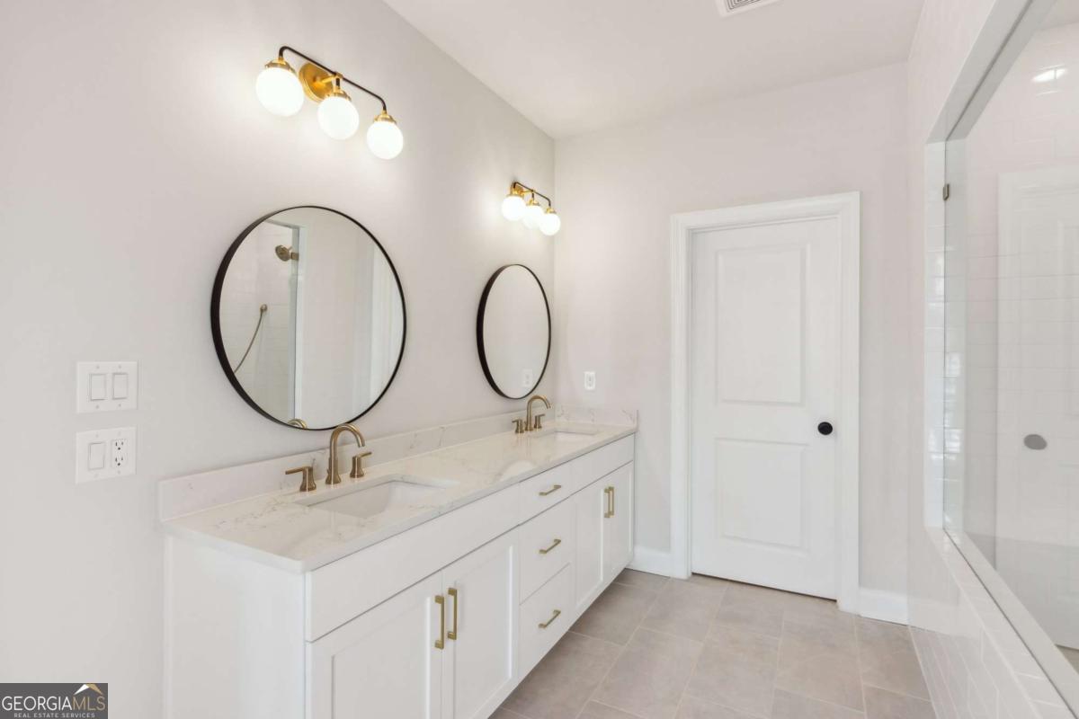 The Maxwell - Residential Lease