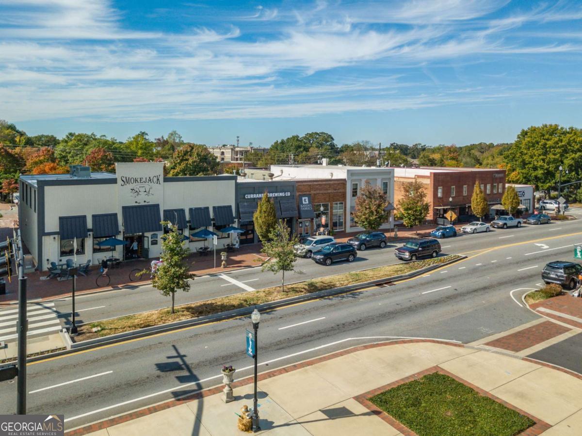 The Maxwell - Residential Lease