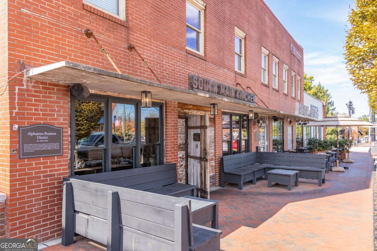 The Maxwell - Residential Lease