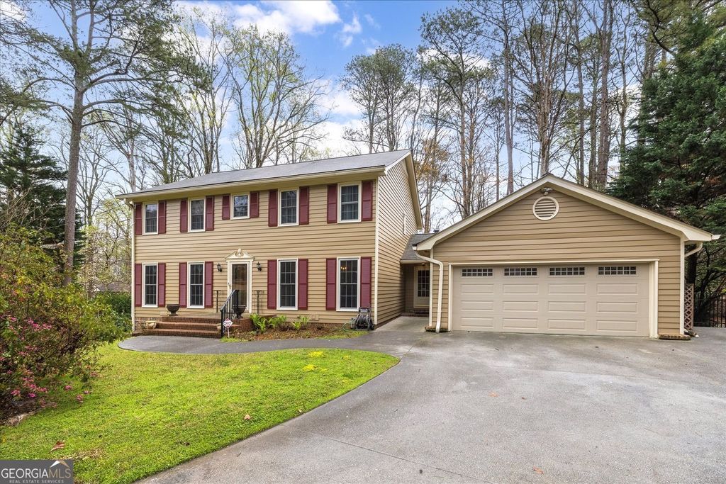 Photo of 1942 Musket Court, Smoke Rise, GA 30087 (MLS # 10711603)