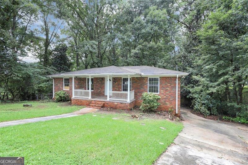 867 LYNWOOD CT