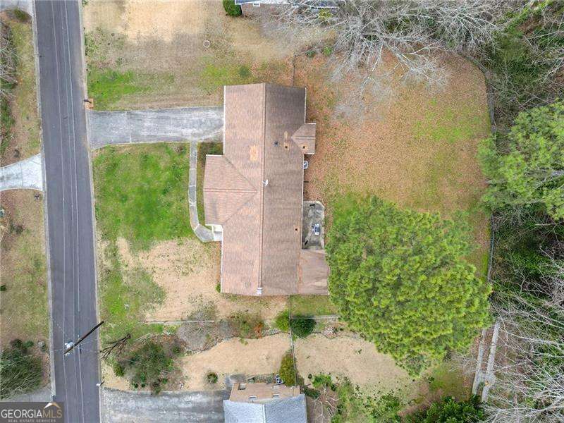 93 Vanessa DR SE