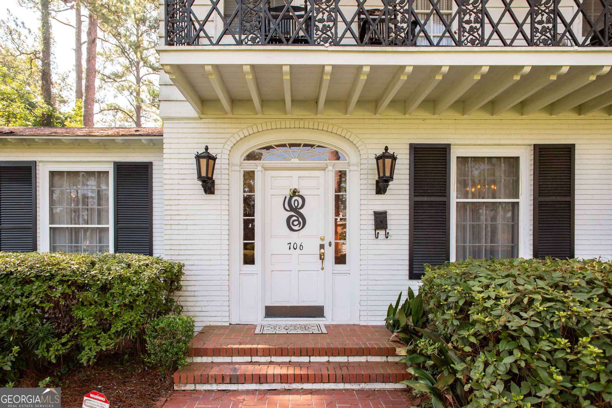 706 Cherokee CIR