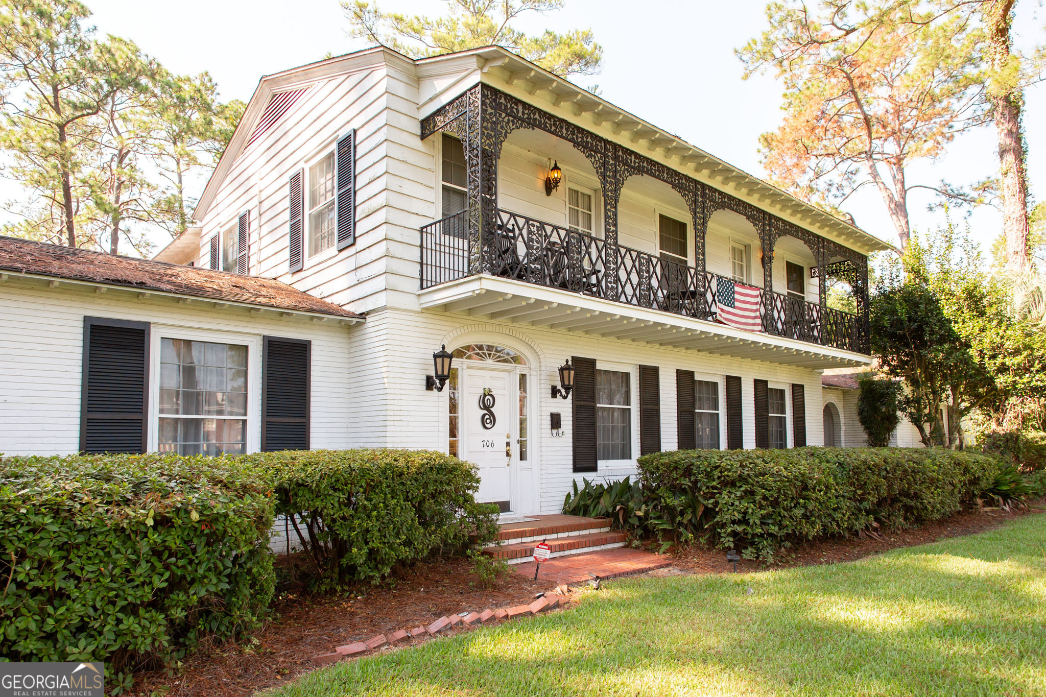 706 Cherokee CIR