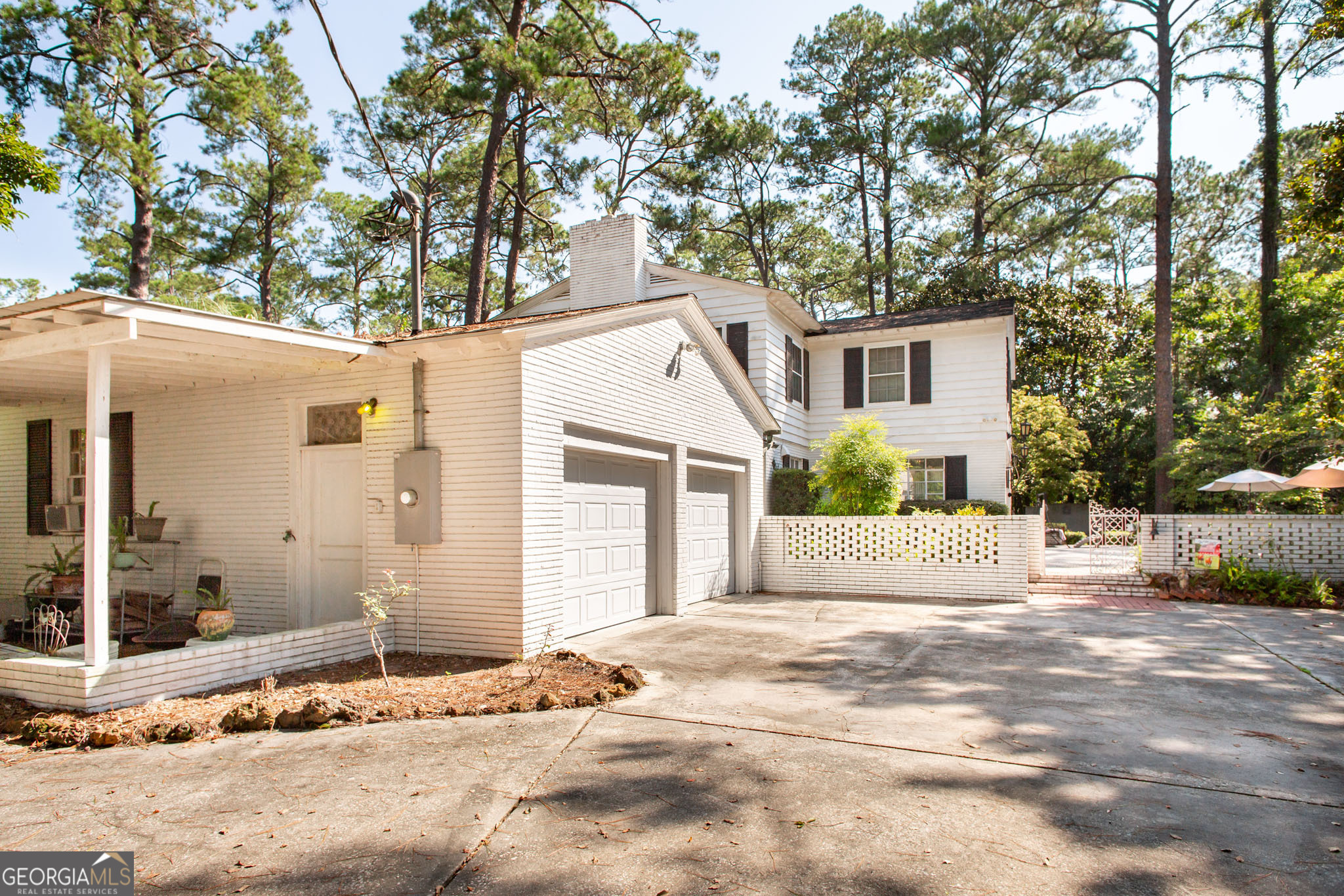706 Cherokee CIR