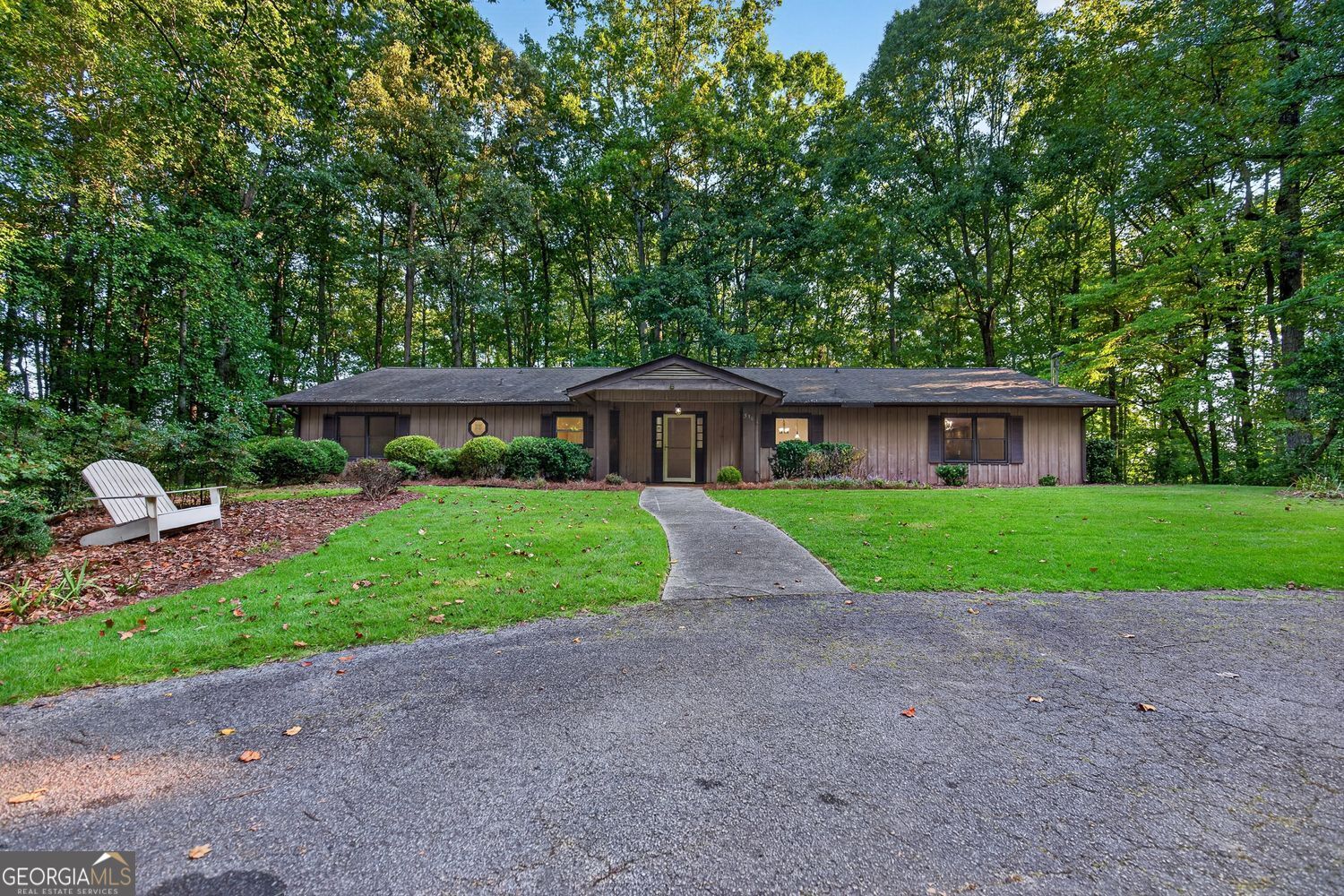 536 Adams RD