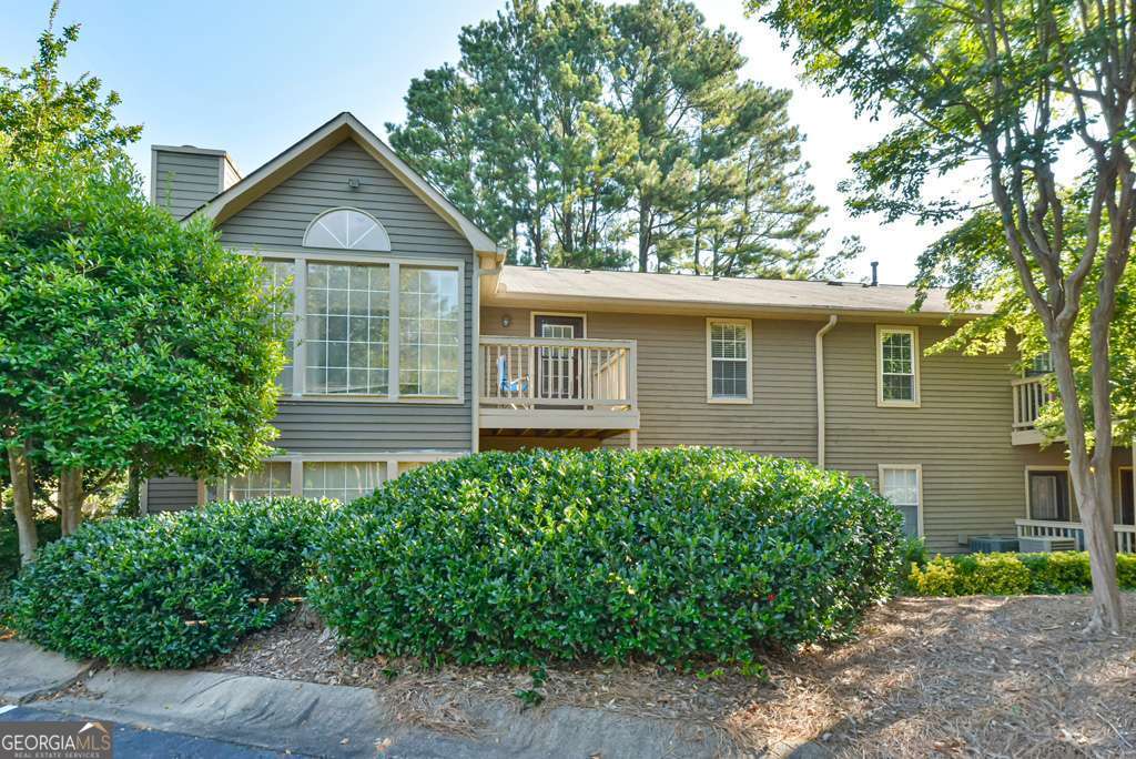 1904 Country Park DR SE