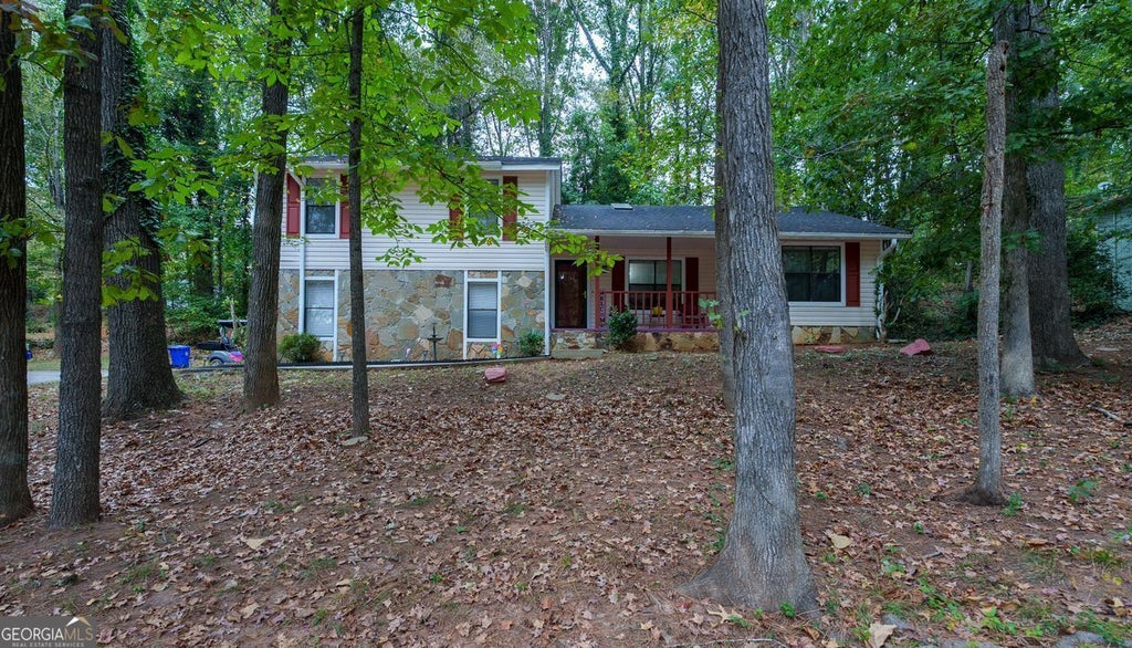 Photo of 5192 MAINSTREET PARK Drive, Stone Mountain, GA 30088 (MLS # 10880076)