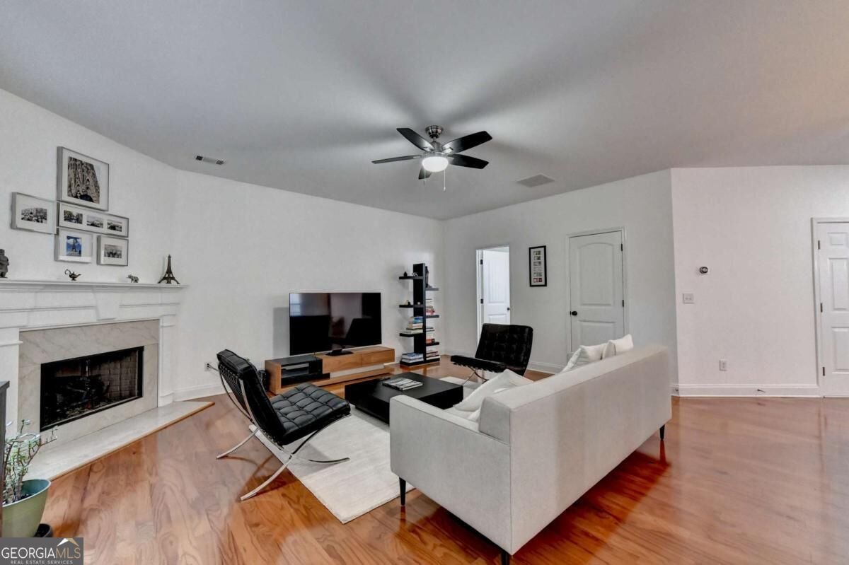 5247 Blossom Brook DR