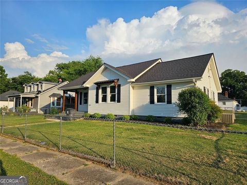 Photo of 565 Lane Street, Rockmart, GA 30153 (MLS # 10768831)