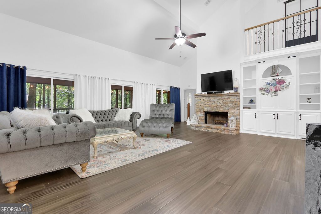 Photo of 8760 S Mount Drive, Alpharetta, GA 30022 (MLS # 10799456)