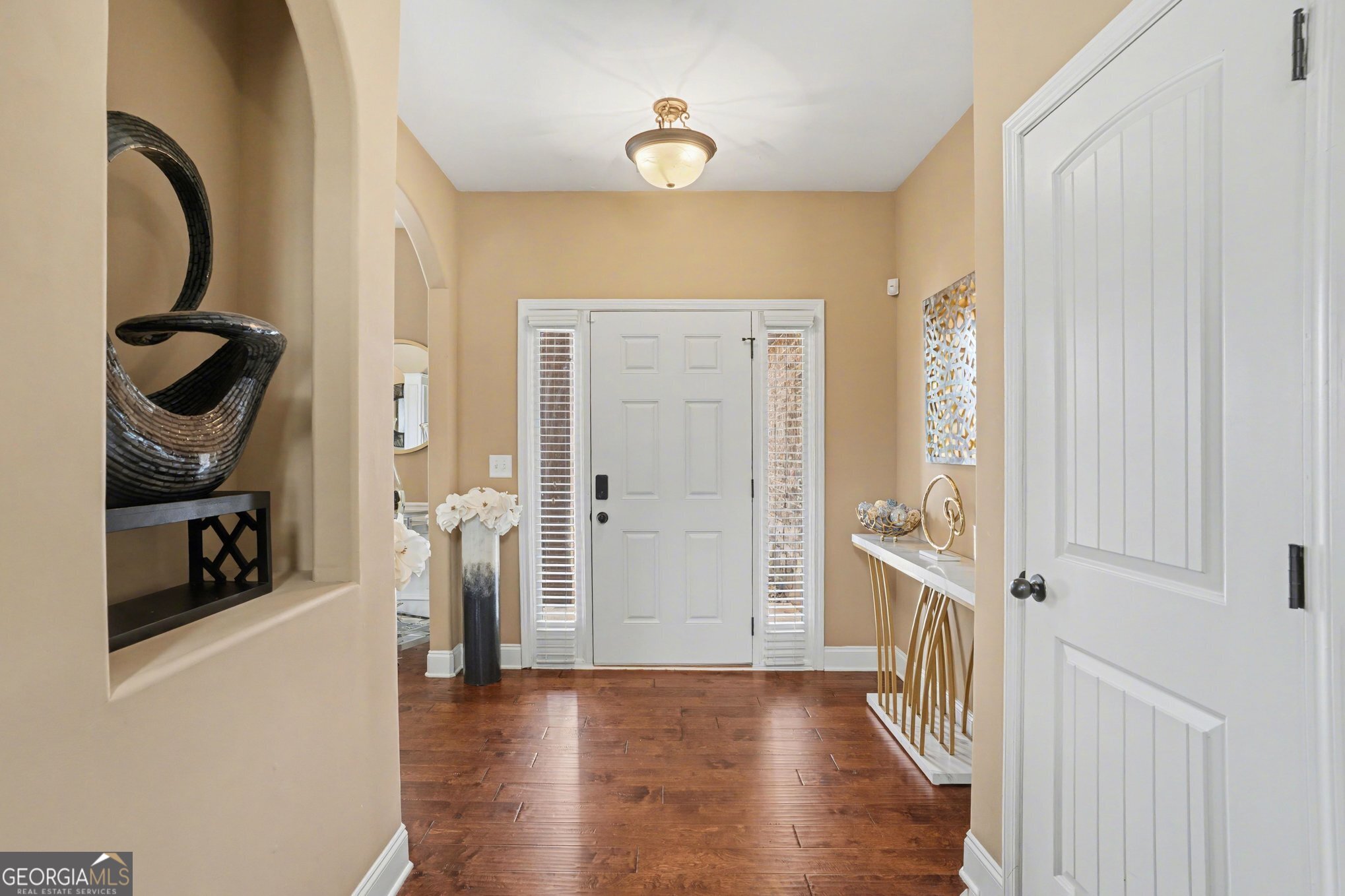 197 Tapestry DR