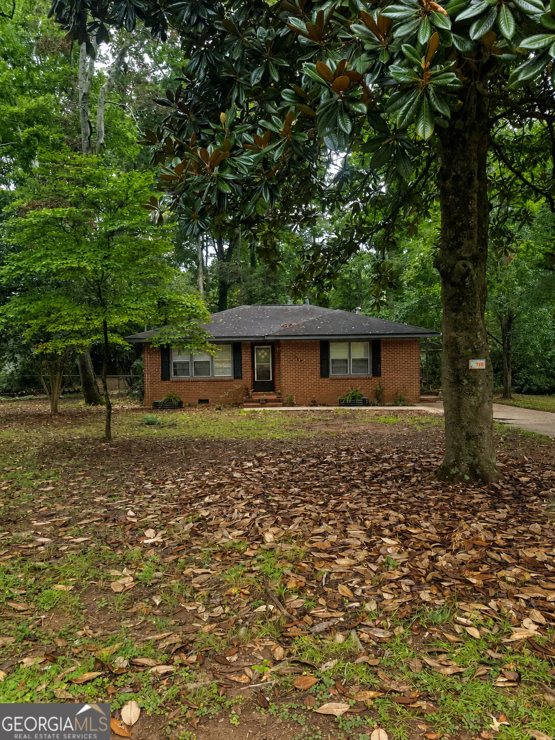 728 Springer Drive