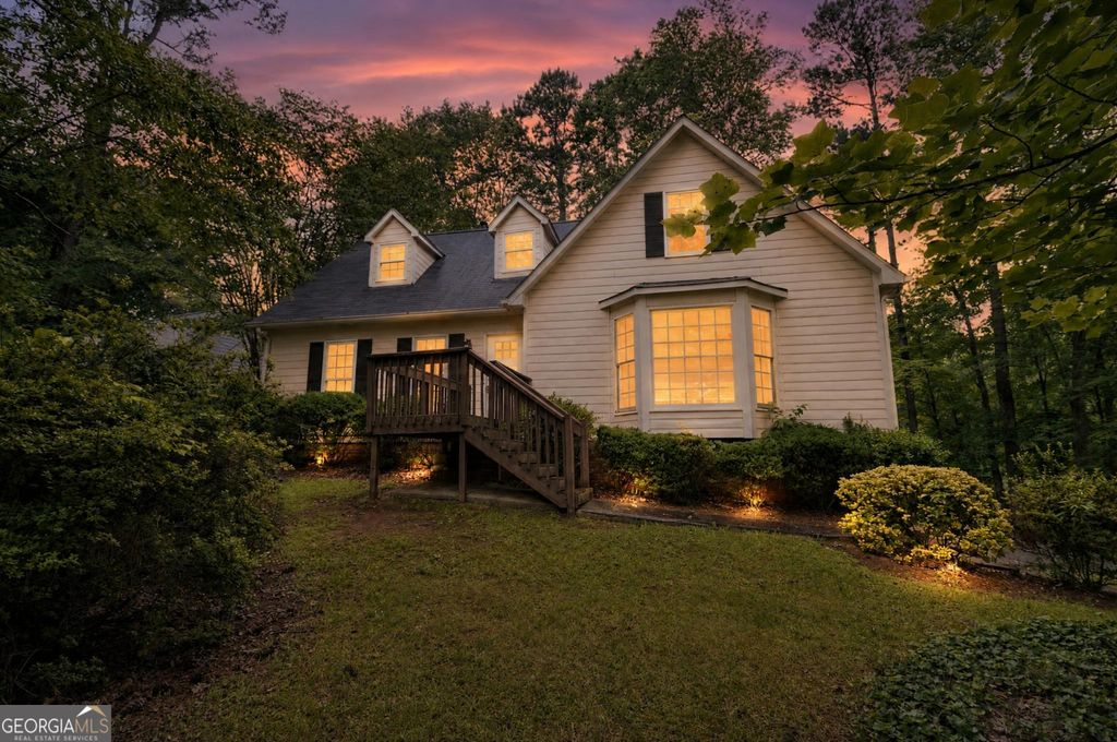 Photo of 3999 Tall Pine Drive, Marietta, GA 30062 (MLS # 10782193)