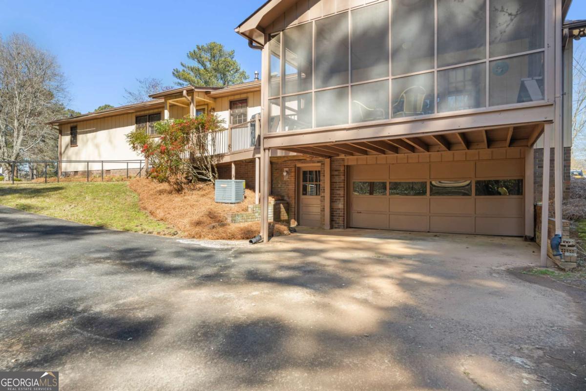 Burnt Hickory Hills - Residential