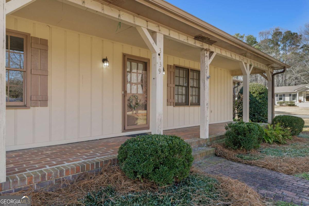 Burnt Hickory Hills - Residential