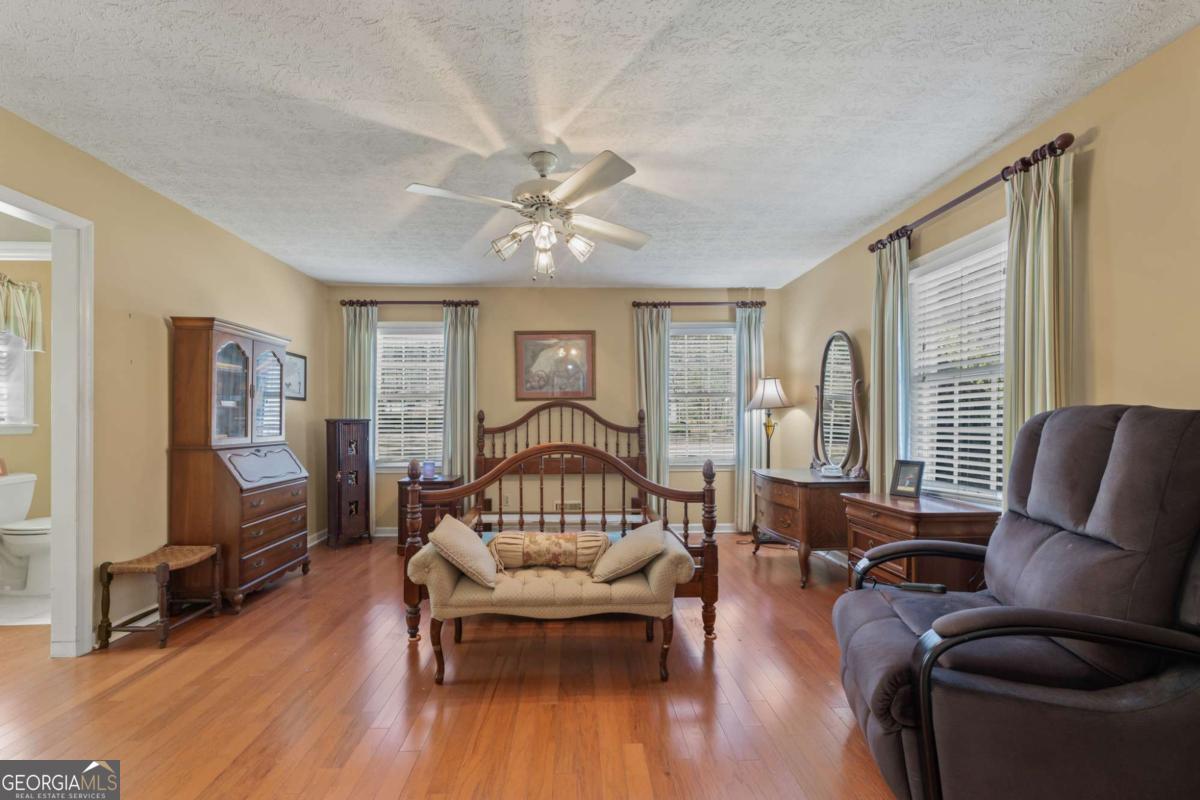 Burnt Hickory Hills - Residential