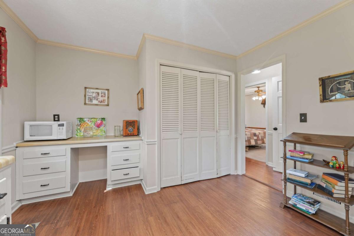 Burnt Hickory Hills - Residential