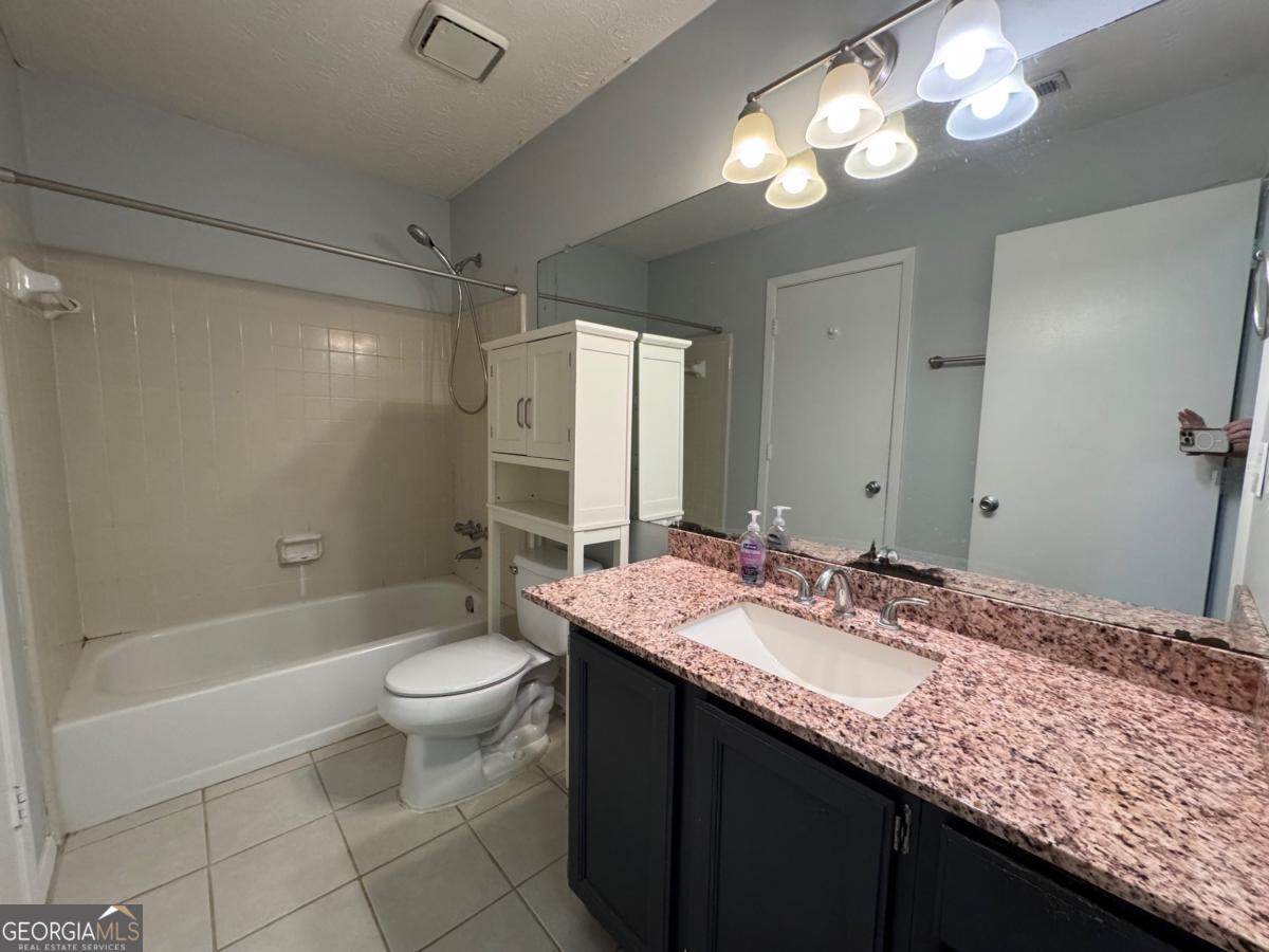 Roswell Springs - Residential