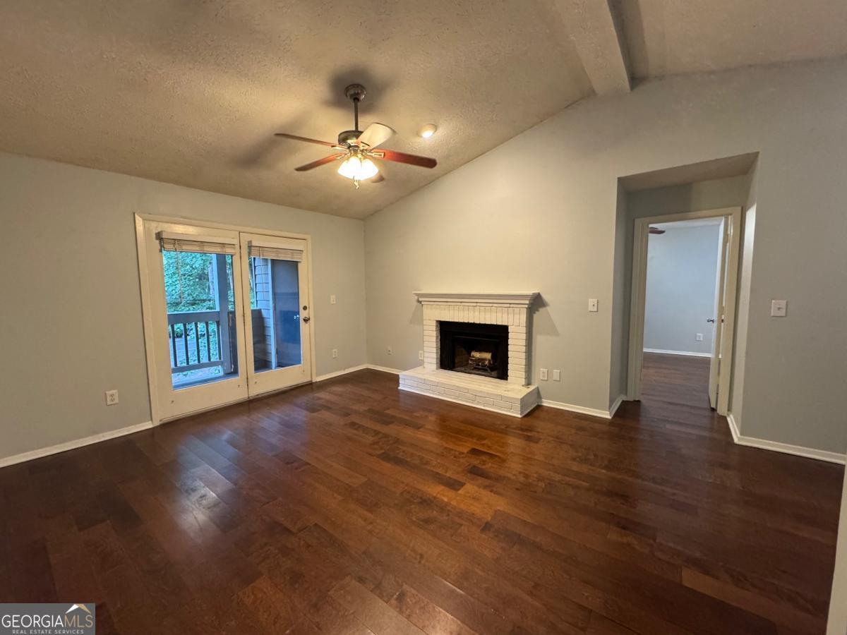 Roswell Springs - Residential