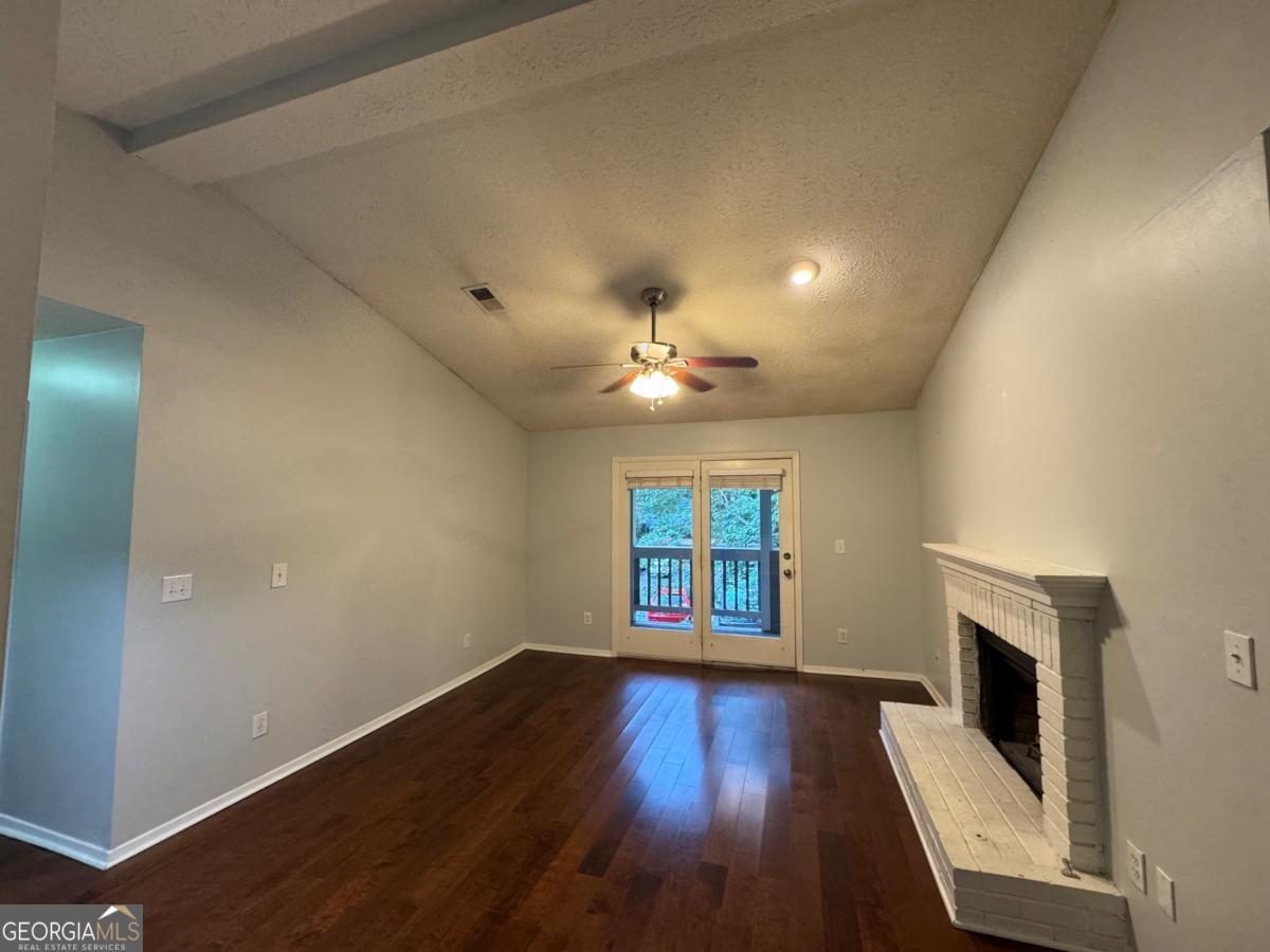 Roswell Springs - Residential