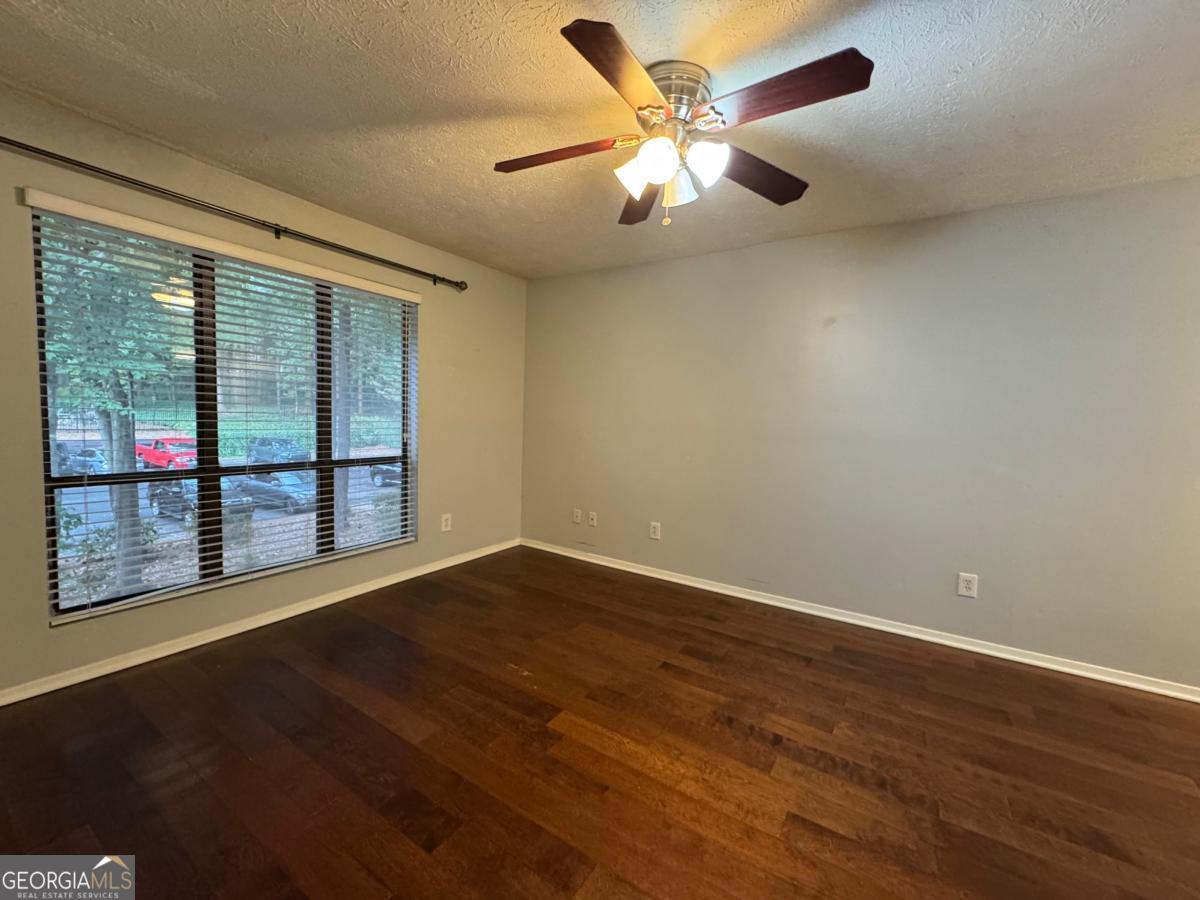 Roswell Springs - Residential