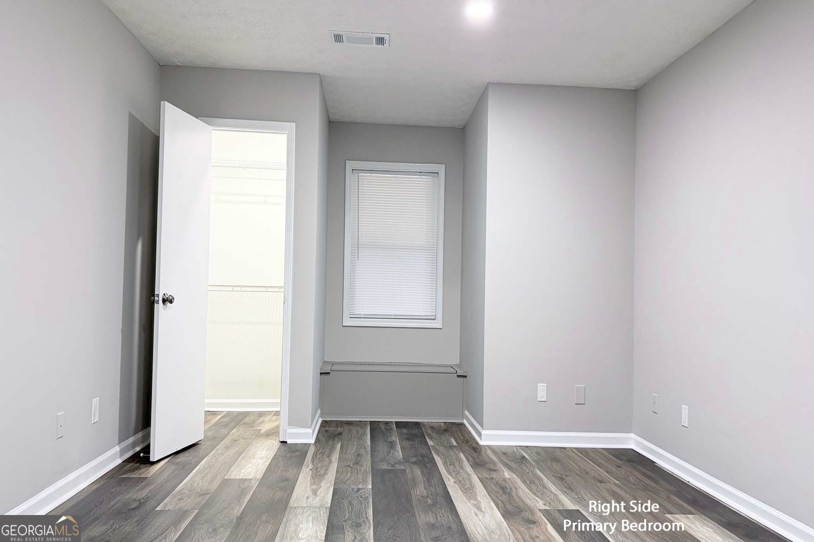 1114 Summer Brook RD