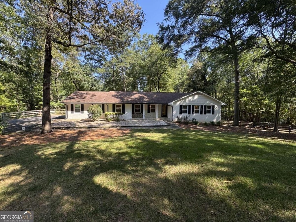 Photo of 1770 Redd Road, Milton, GA 30004 (MLS # 10849156)
