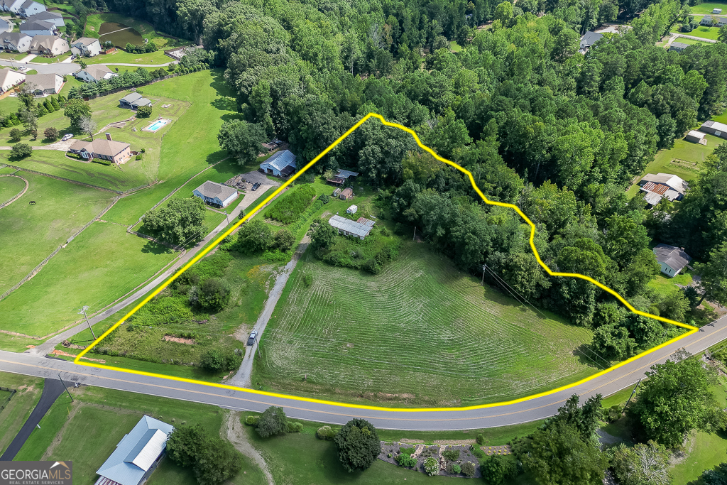 3340 Chamblee Gap RD