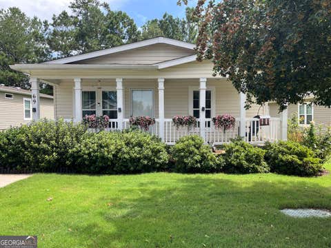 Photo of 69 Beaver Run Road, Newnan, GA 30263 (MLS # 10825851)