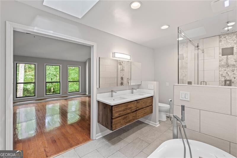 Marietta, Georgia 30068, United States, 4 Bedrooms Bedrooms, ,4 BathroomsBathrooms,Residential,Active,150939