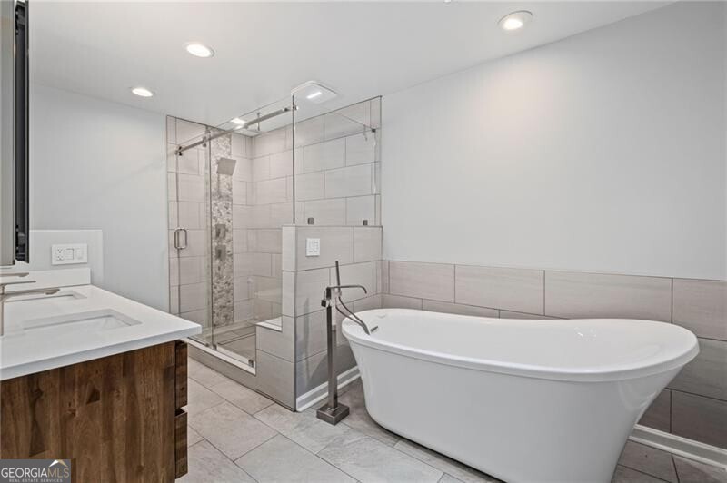 Marietta, Georgia 30068, United States, 4 Bedrooms Bedrooms, ,4 BathroomsBathrooms,Residential,Active,150939