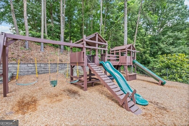 Marietta, Georgia 30068, United States, 4 Bedrooms Bedrooms, ,4 BathroomsBathrooms,Residential,Active,150939