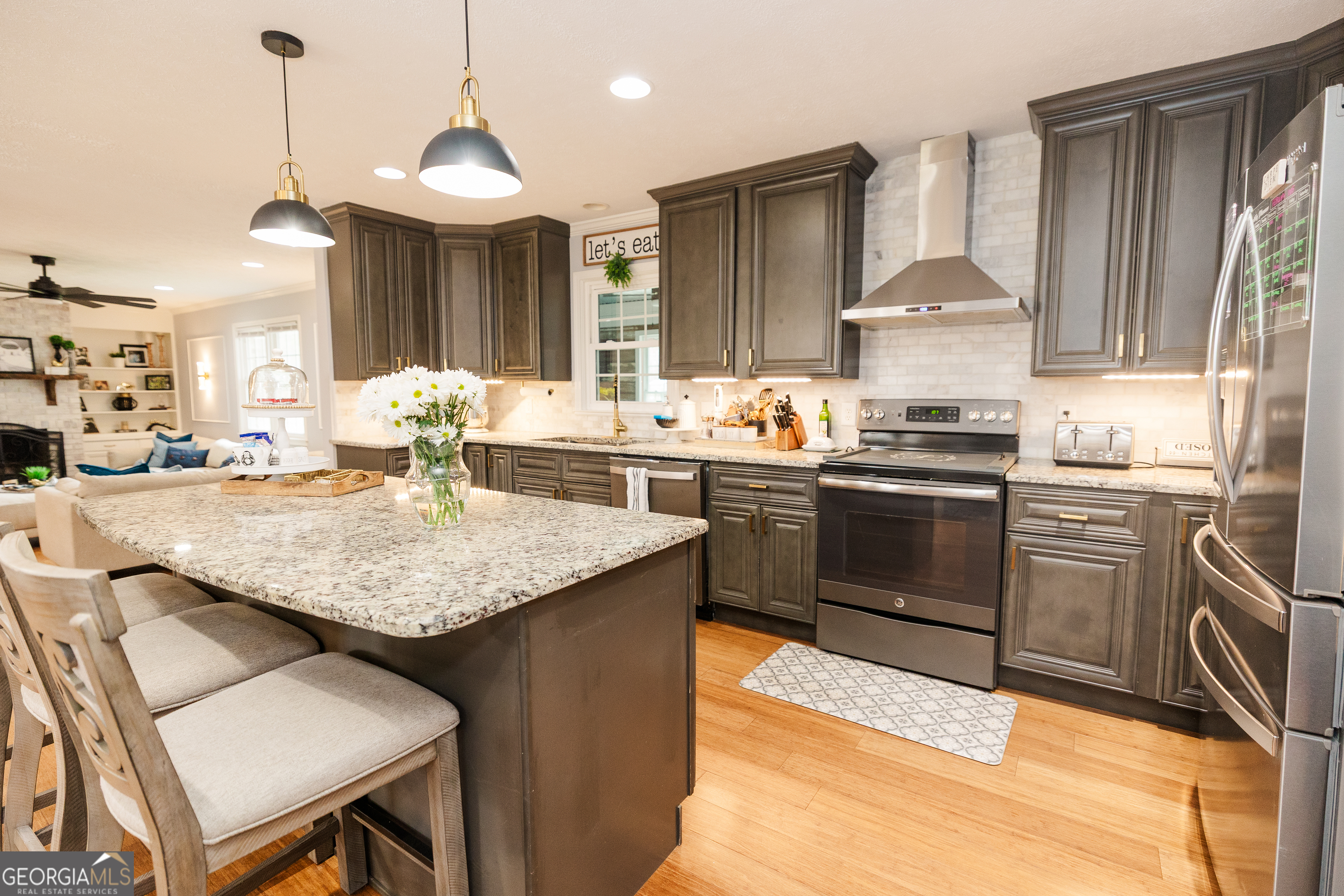 251 Pettigrew RD NW