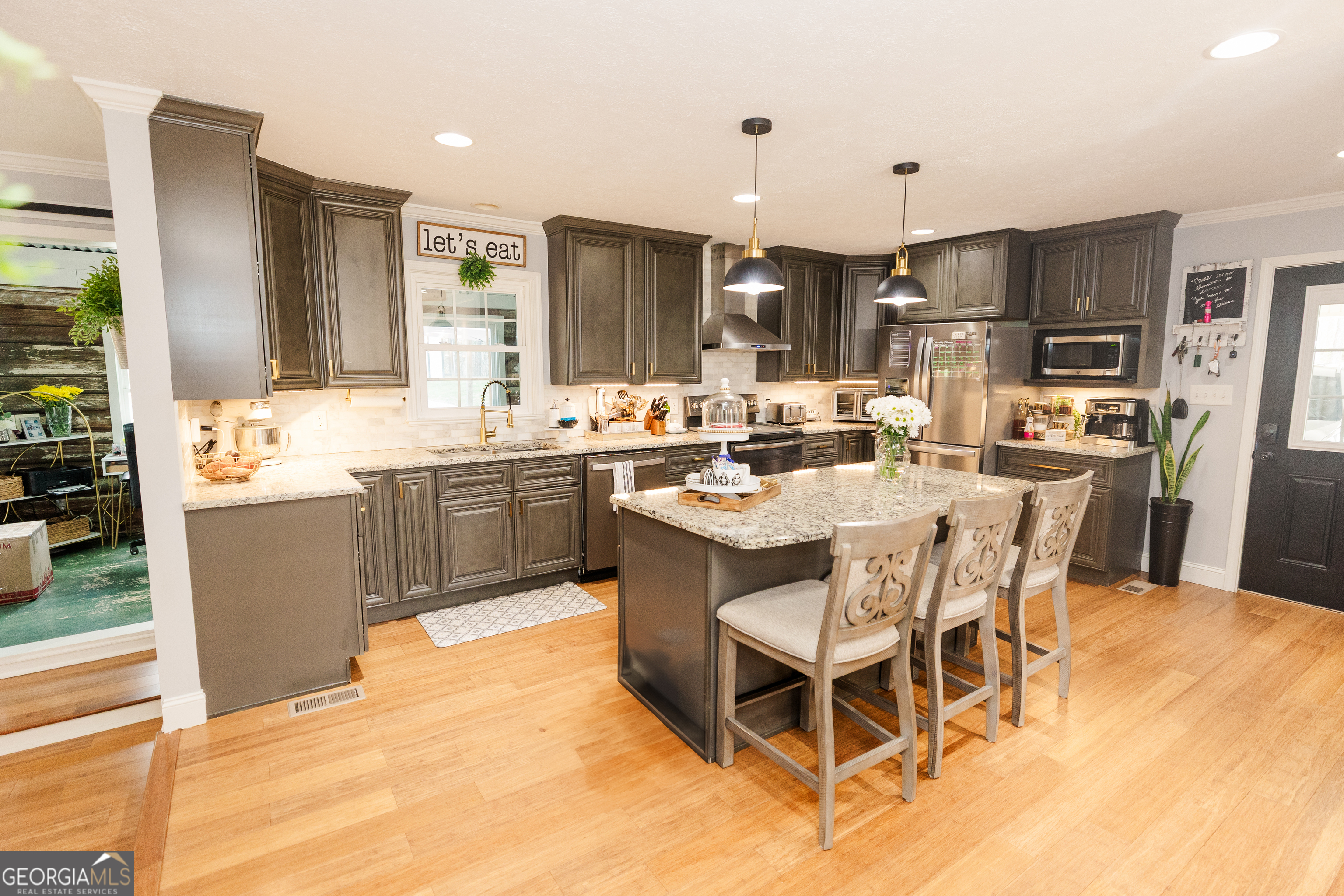 251 Pettigrew RD NW