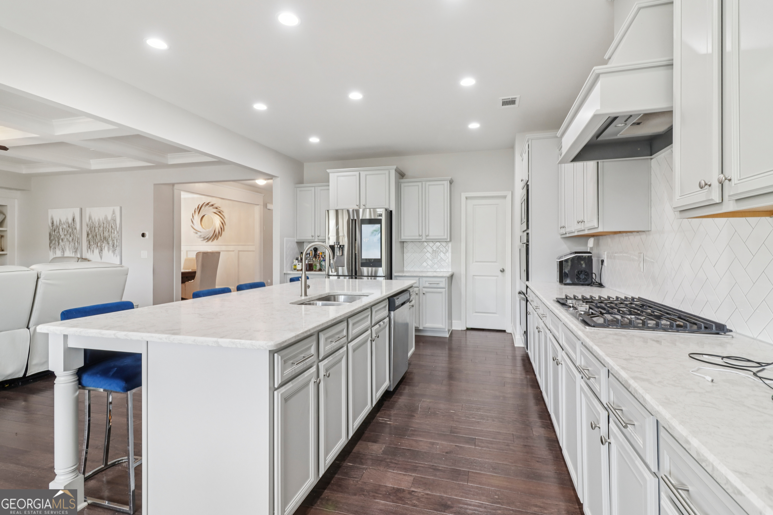 2041 White Cypress CT